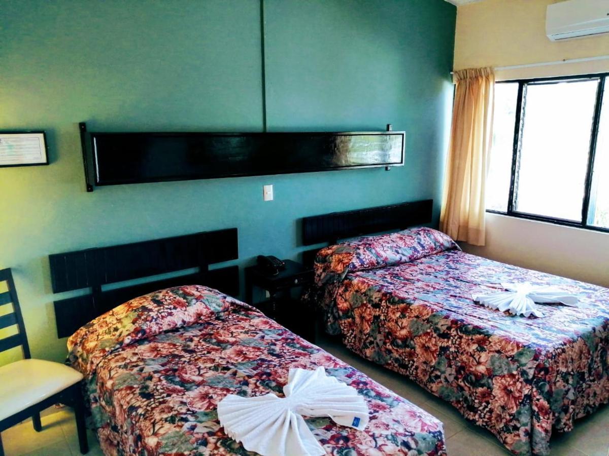 Hotel Del Lago カテマコ エクステリア 写真